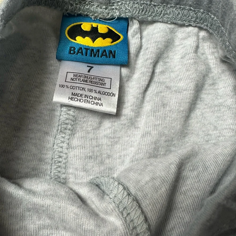 Boys Size 7 Batman Two Piece Short Sleeve Pajama Black Blue And Teal Superhero